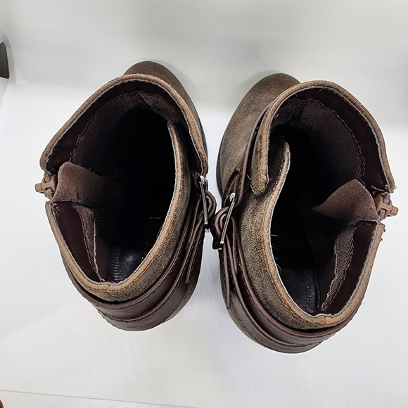 Soda Kylie Toupe Rough Cut Ankle High Booties Women's Size 6 New - Picture 10 of 16